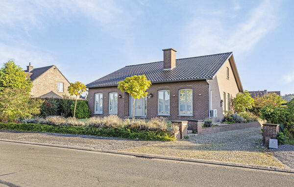 Bungalow te koop in Bree